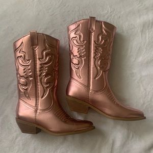 New SODA Pink Metallic Cowboy Boots 6.5